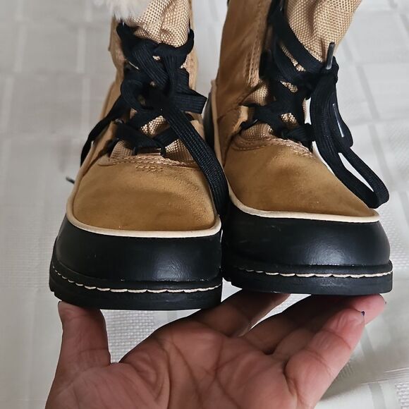 Sorel Kid's Girl Tan Winter Boots - Picture 4 of 16